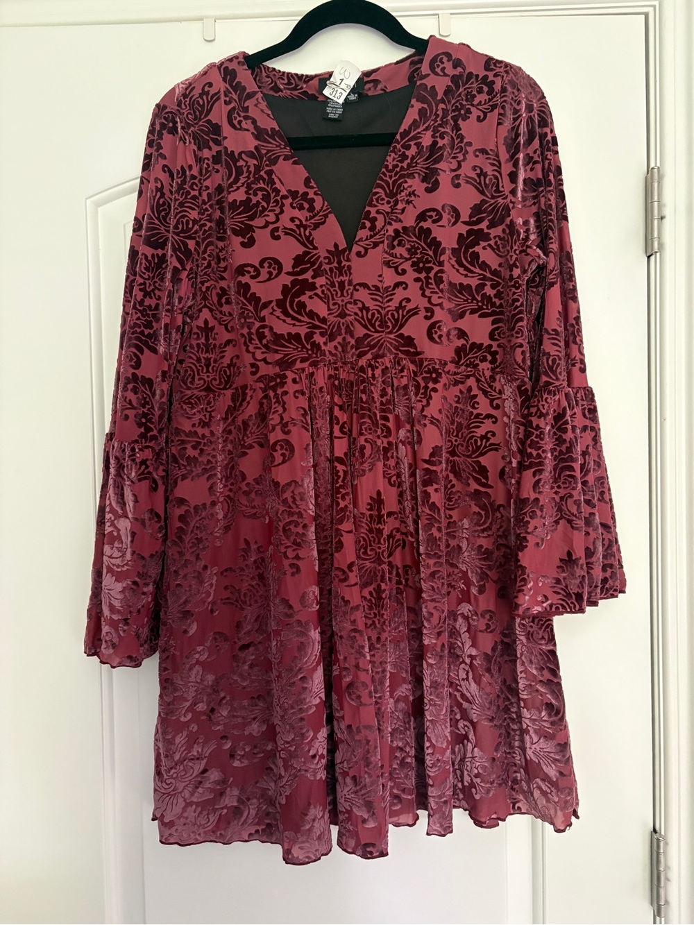 Papillon Blanc Burgundy and Mauve Floral Burnout Tunic